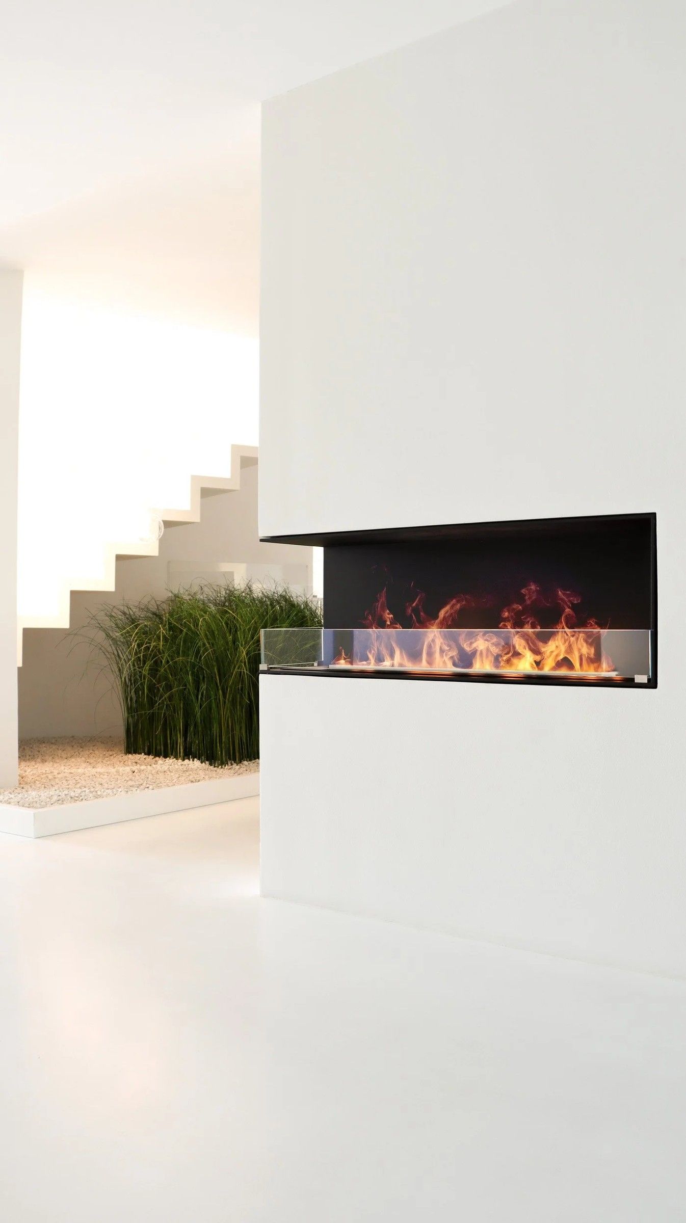 Hybrid Mist corner fireplace